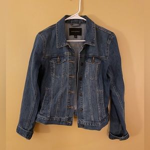 Banana Republic Jean Jacket Size Medium